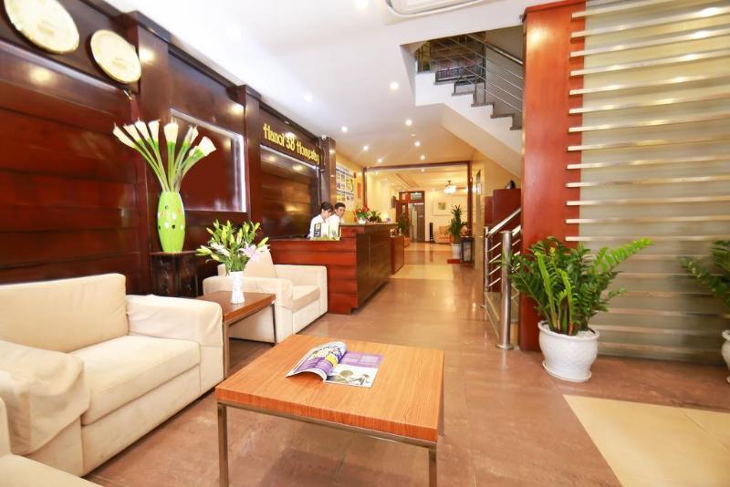 Tran Hotel Hanoi Buitenkant foto